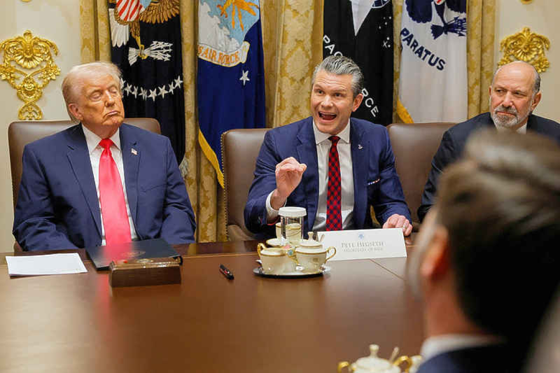 US lawmakers to force vote on war powers if Trump attacks Venezuela